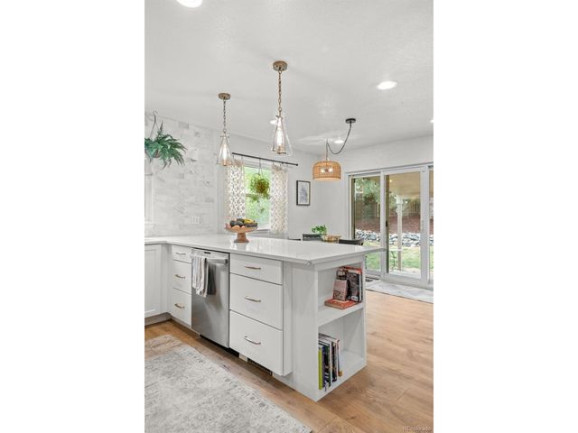 9445 Sand Hill Pl, Highlands Ranch, CO 80126