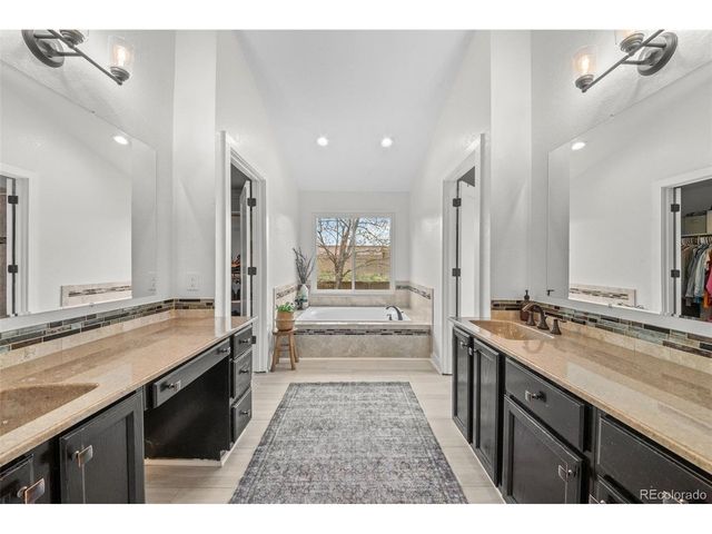 9445 Sand Hill Pl, Highlands Ranch, CO 80126
