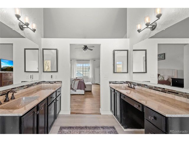 9445 Sand Hill Pl, Highlands Ranch, CO 80126