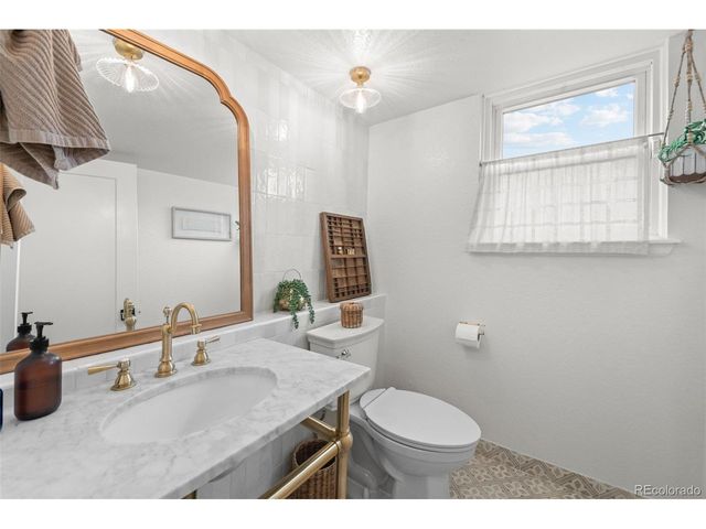 9445 Sand Hill Pl, Highlands Ranch, CO 80126