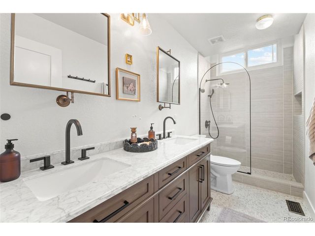 9445 Sand Hill Pl, Highlands Ranch, CO 80126