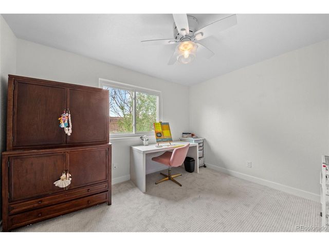 9445 Sand Hill Pl, Highlands Ranch, CO 80126