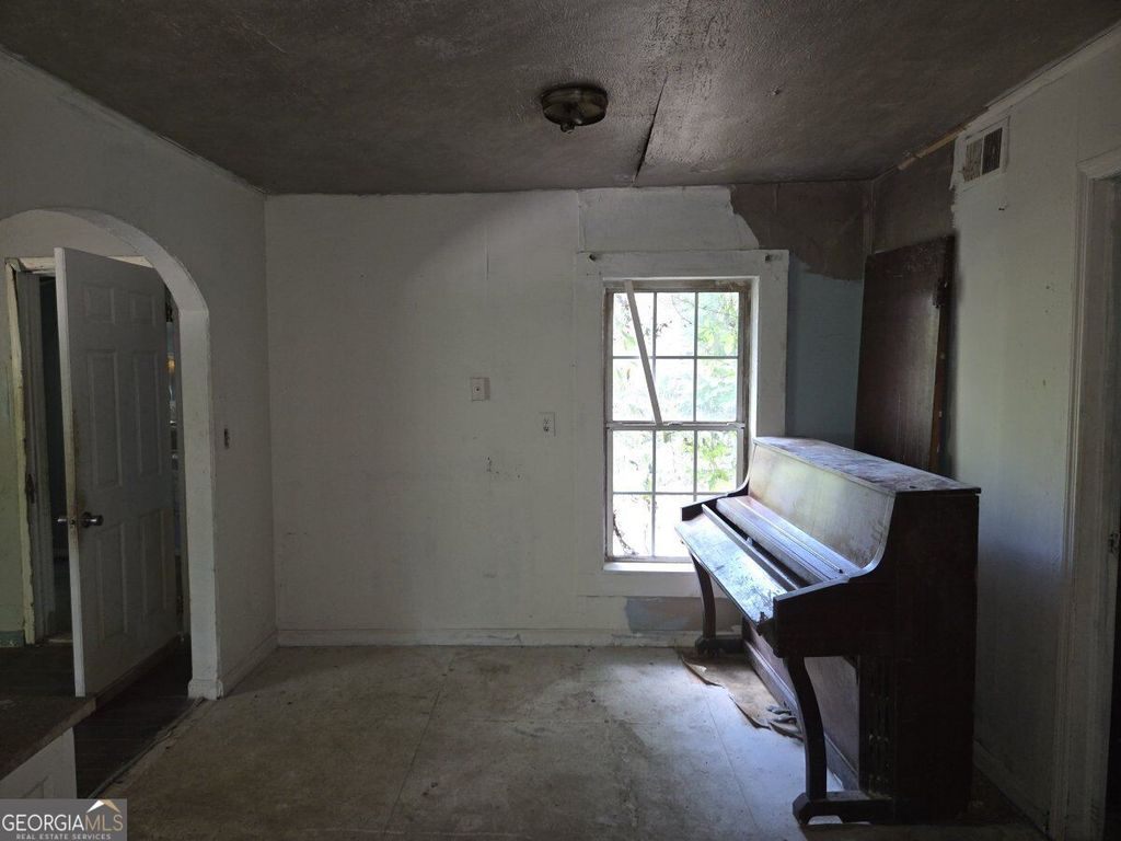 1886 Charles Place NW, Atlanta, GA 30318 — photo 4