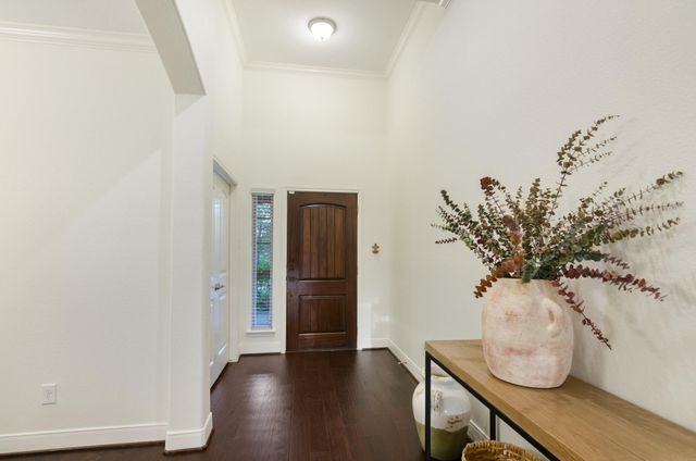 103 W Wading Pond Circle, Tomball, TX 77375