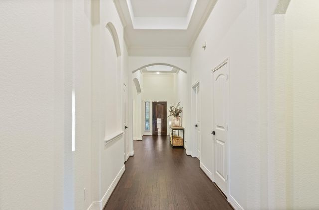 103 W Wading Pond Circle, Tomball, TX 77375