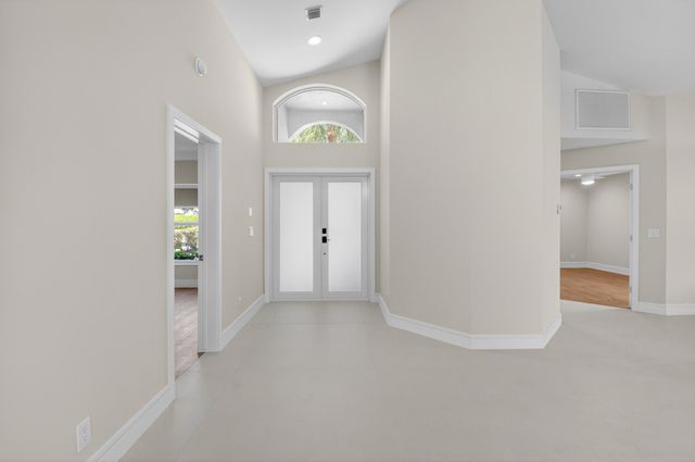 11801 Fountainside Circle, Boynton Beach, FL 33437