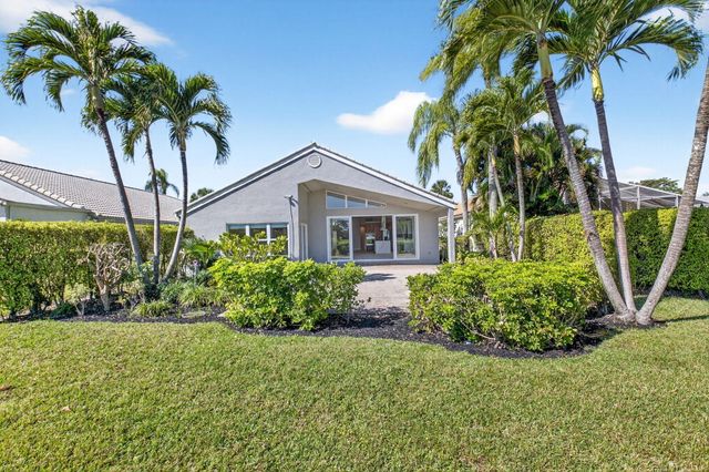 11801 Fountainside Circle, Boynton Beach, FL 33437