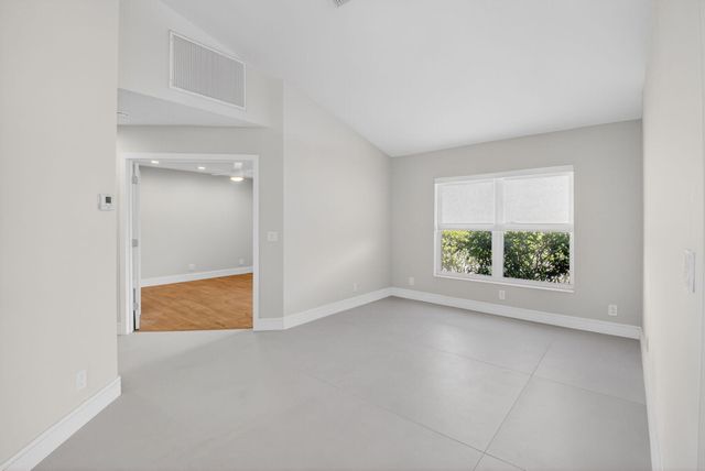 11801 Fountainside Circle, Boynton Beach, FL 33437