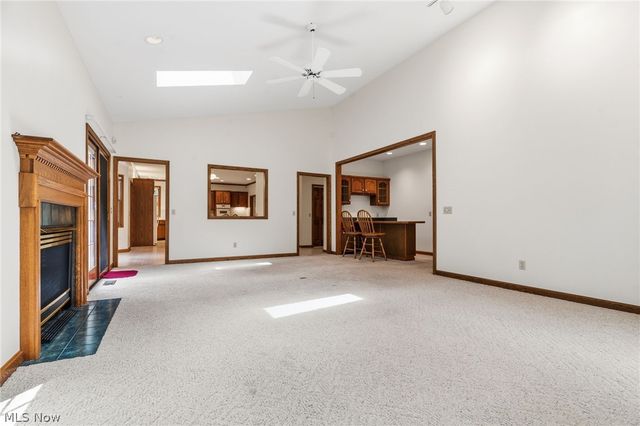 1524 Whittier Street NE, Canton, OH 44721