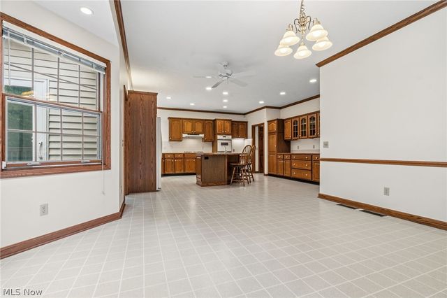 1524 Whittier Street NE, Canton, OH 44721