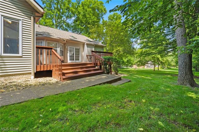 1524 Whittier Street NE, Canton, OH 44721