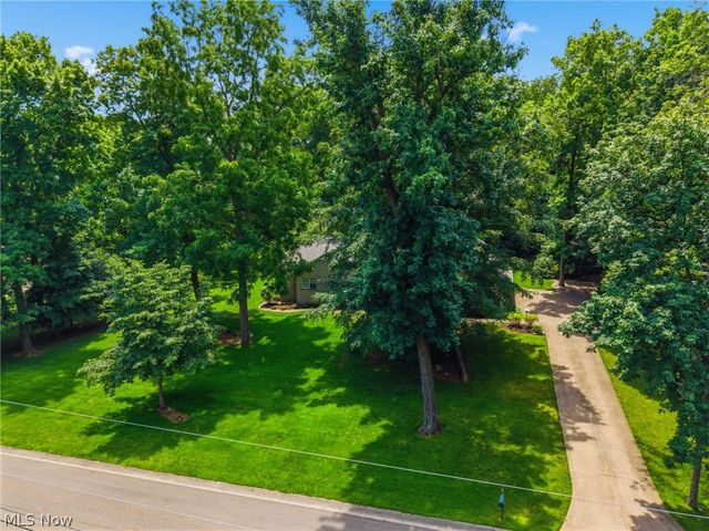 1524 Whittier Street NE, Canton, OH 44721