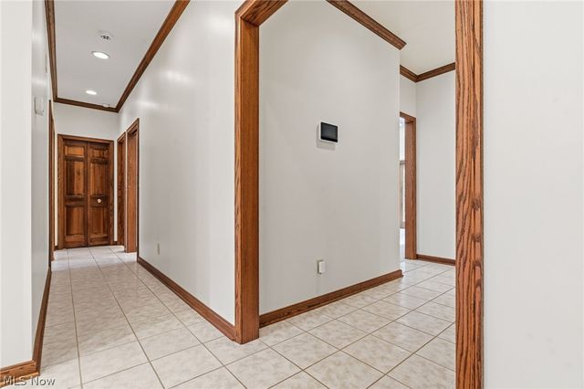 1524 Whittier Street NE, Canton, OH 44721