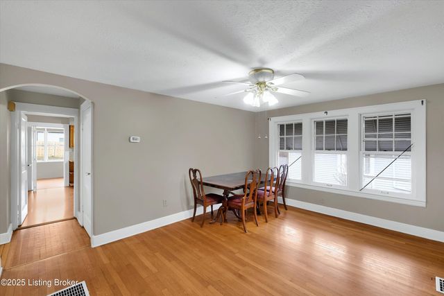 113 S Madison Ave, Louisville, KY 40243