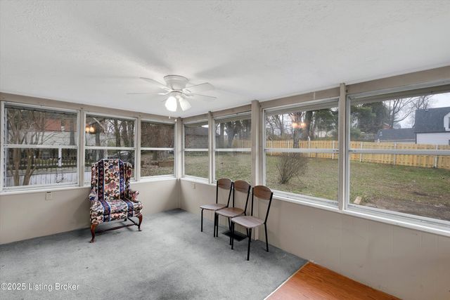 113 S Madison Ave, Louisville, KY 40243