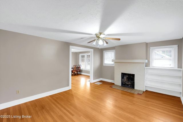 113 S Madison Ave, Louisville, KY 40243