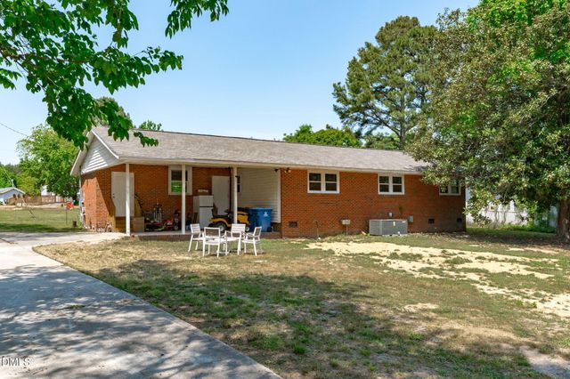 995 Shawtown Road, Lillington, NC 27546