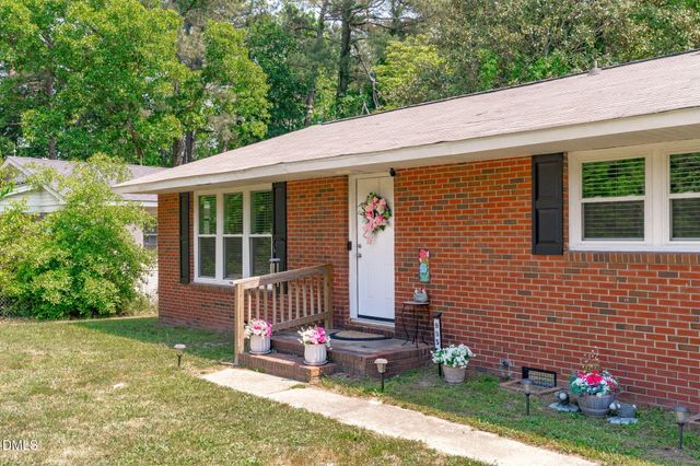 995 Shawtown Road, Lillington, NC 27546