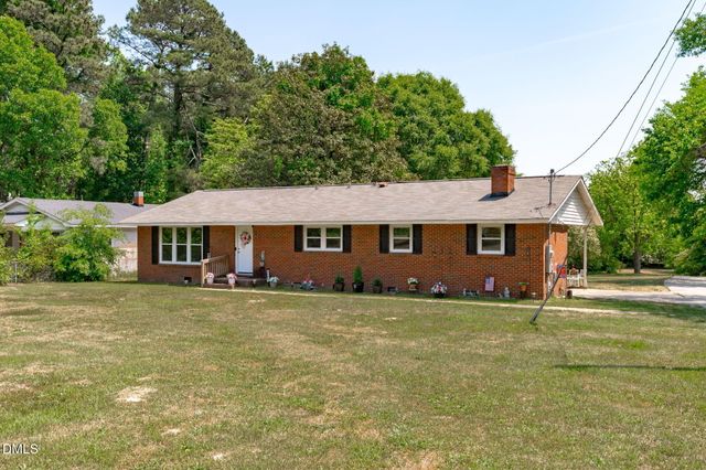 995 Shawtown Road, Lillington, NC 27546