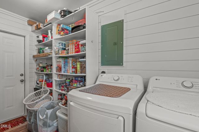 995 Shawtown Road, Lillington, NC 27546