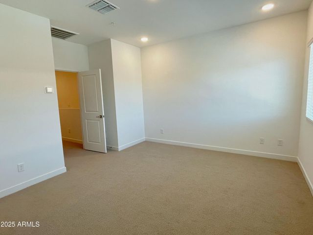 28065 N 28th Avenue, Phoenix, AZ 85085