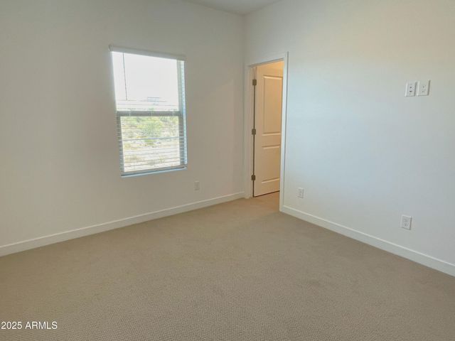 28065 N 28th Avenue, Phoenix, AZ 85085