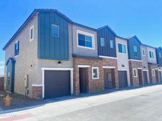 28065 N 28th Avenue, Phoenix, AZ 85085