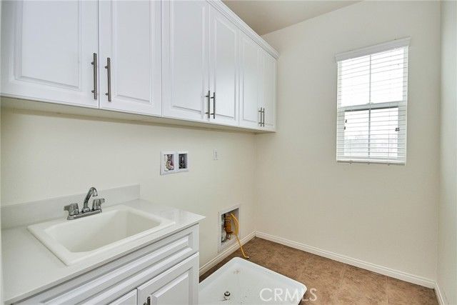 2962 E Via Corvina, Ontario, CA 91764