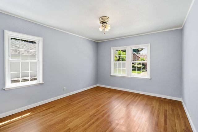 2721 22nd St, Sacramento, CA 95818