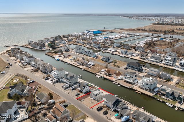 126 Bonita Road, Waretown, NJ 08758