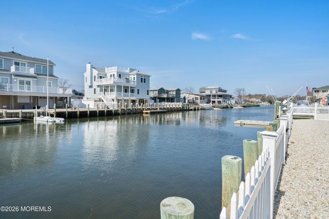 126 Bonita Road, Waretown, NJ 08758