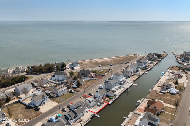 126 Bonita Road, Waretown, NJ 08758