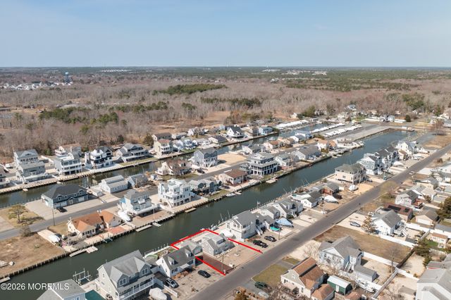 126 Bonita Road, Waretown, NJ 08758