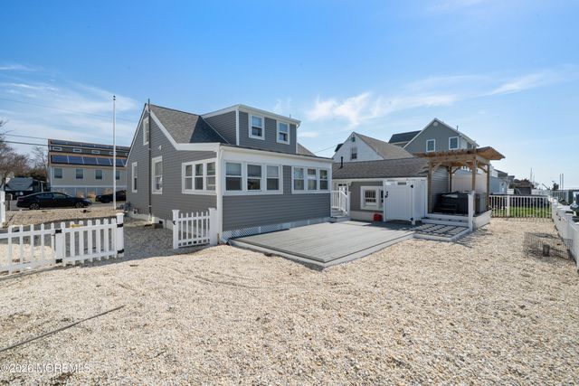 126 Bonita Road, Waretown, NJ 08758