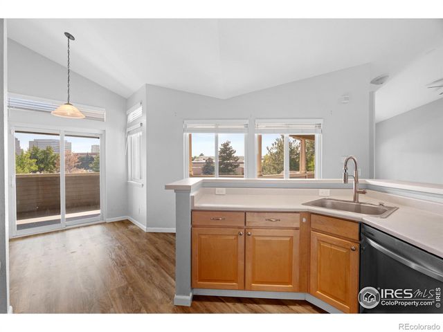 6001 S Yosemite Street J301, Greenwood Village, CO 80111