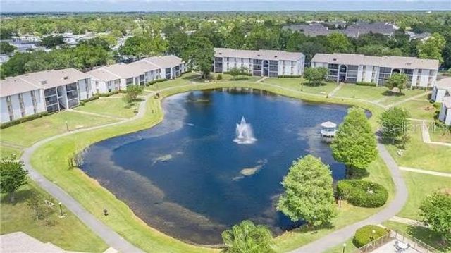 8203 SUN SPRING CIRCLE E2, Orlando, FL 32825