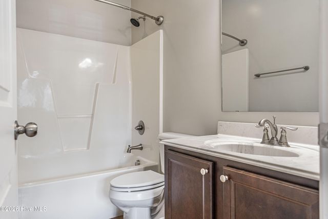 183 Warren Lake Road, Aberdeen, NC 28315