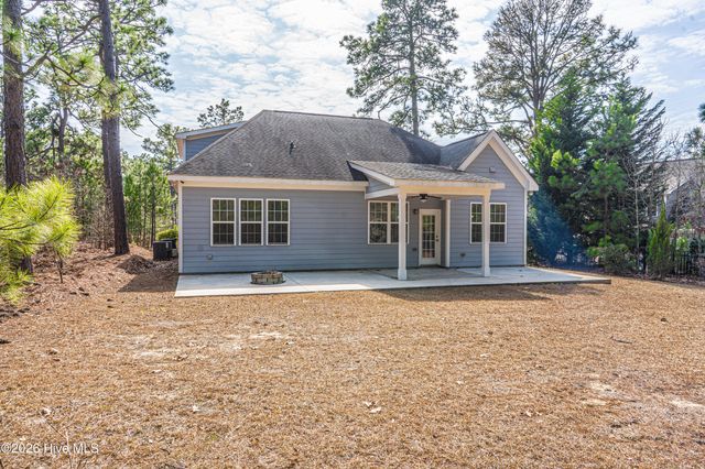 183 Warren Lake Road, Aberdeen, NC 28315