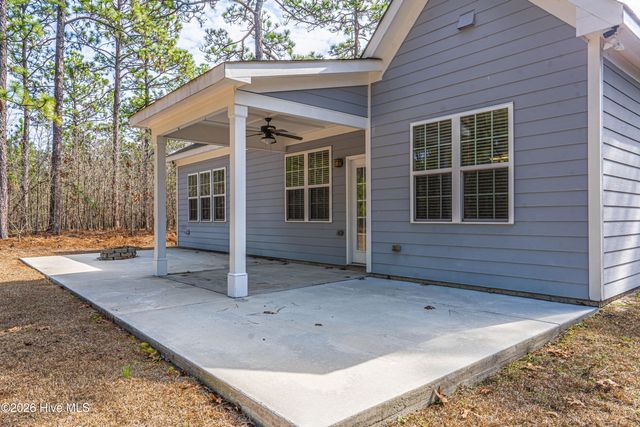 183 Warren Lake Road, Aberdeen, NC 28315