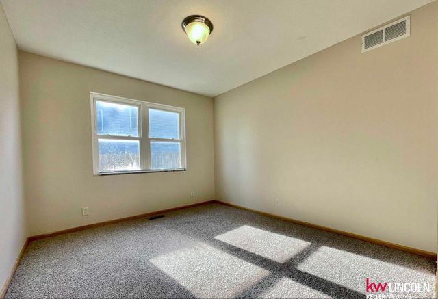 6804 Whitewater Lane, Lincoln, NE 68521