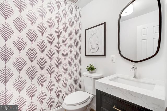 10215 COMMONWEALTH BLVD, Fairfax, VA 22032