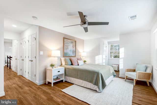 10215 COMMONWEALTH BLVD, Fairfax, VA 22032