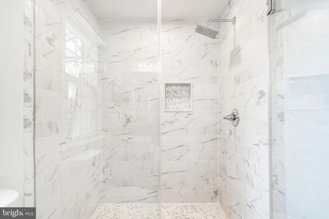 10215 COMMONWEALTH BLVD, Fairfax, VA 22032