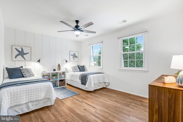 10215 COMMONWEALTH BLVD, Fairfax, VA 22032