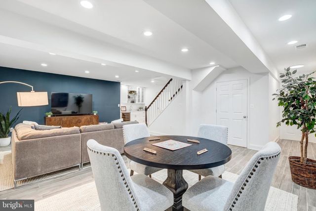 10215 COMMONWEALTH BLVD, Fairfax, VA 22032