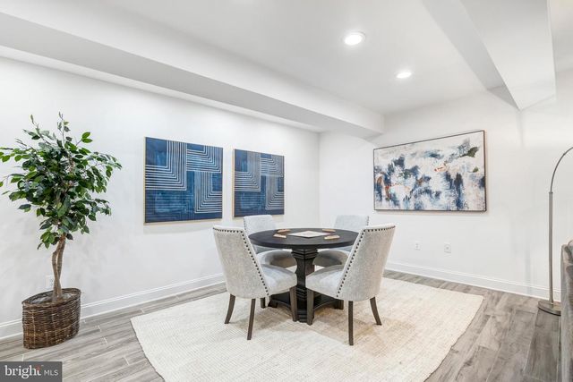 10215 COMMONWEALTH BLVD, Fairfax, VA 22032