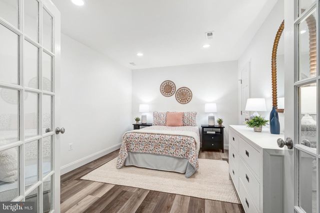 10215 COMMONWEALTH BLVD, Fairfax, VA 22032