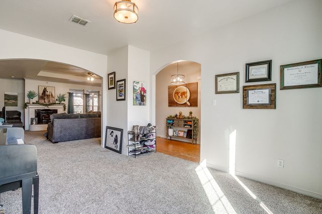 2226 Creek Side Drive, Weatherford, TX 76087