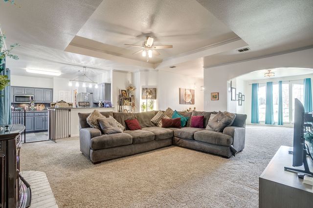 2226 Creek Side Drive, Weatherford, TX 76087
