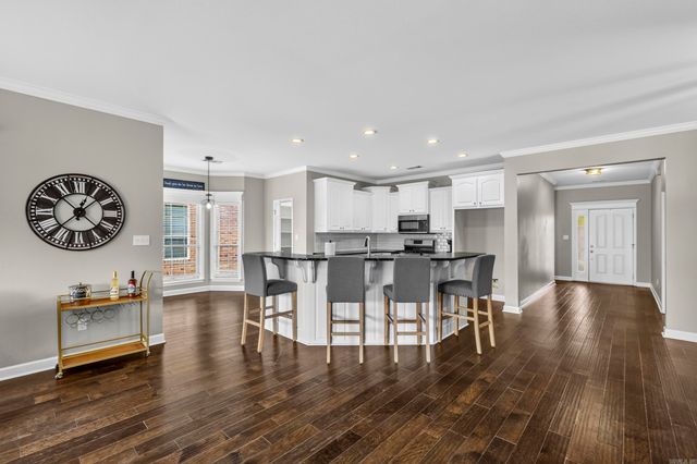 5529 Village Trace, Benton, AR 72019